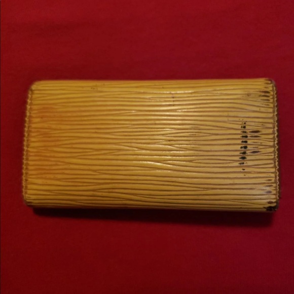 Lv Keyring holder - Picture 3 of 5